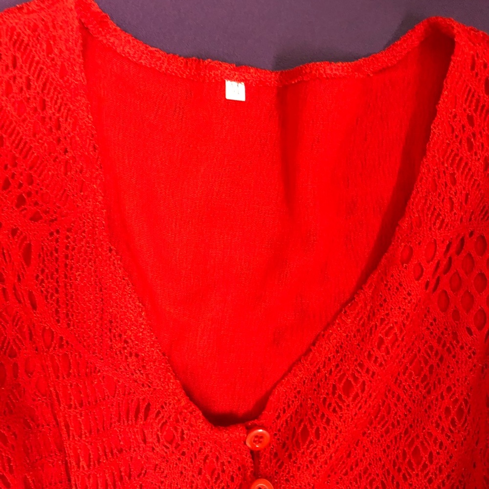 Red tunic size small - Picture 2 of 2